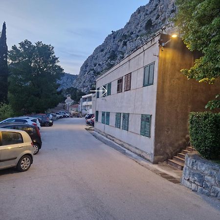 Apartman Studio Ganga Omis Exterior photo